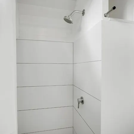 Hébergement de vacances 1 Bedroom Gorgeous In